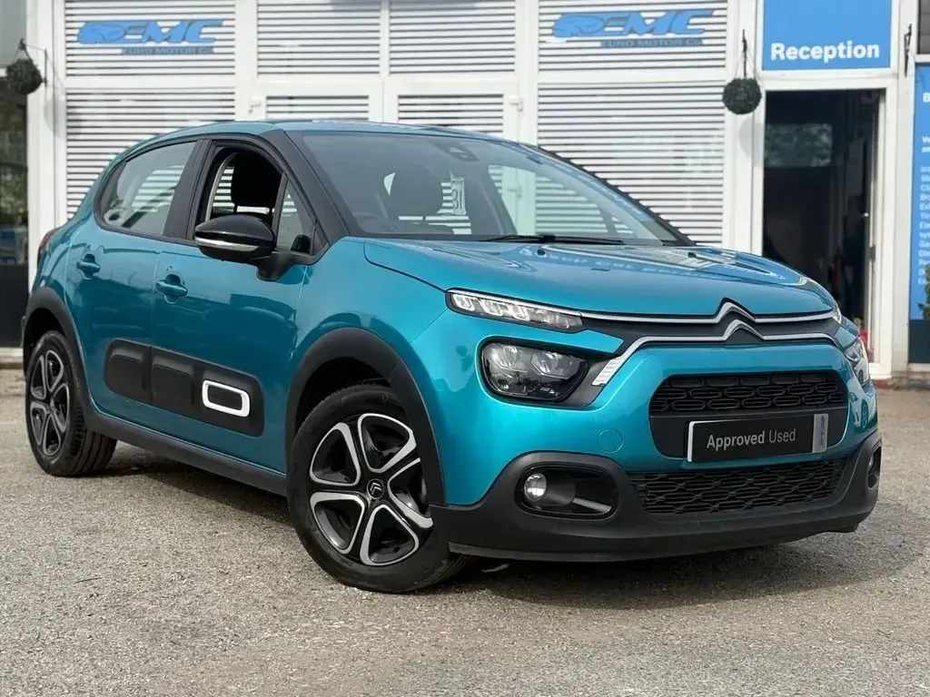 Used Citroën C3 PureTech 83 HP (61 kW) 2022 Blue Hatchback