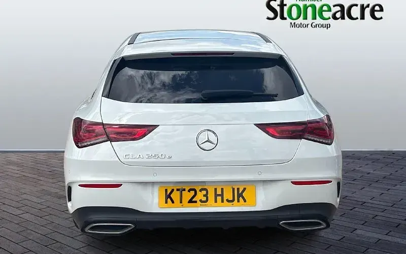 Used Mercedes E250 AMG line 218 HP (160 kW) 2022 Estate