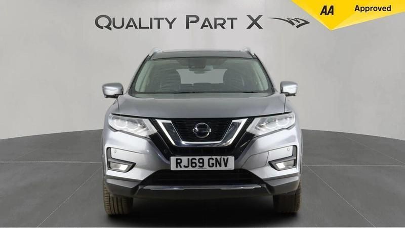 Used Nissan X-Trail Tekna 150 HP (110 kW) 2019 Grey SUV