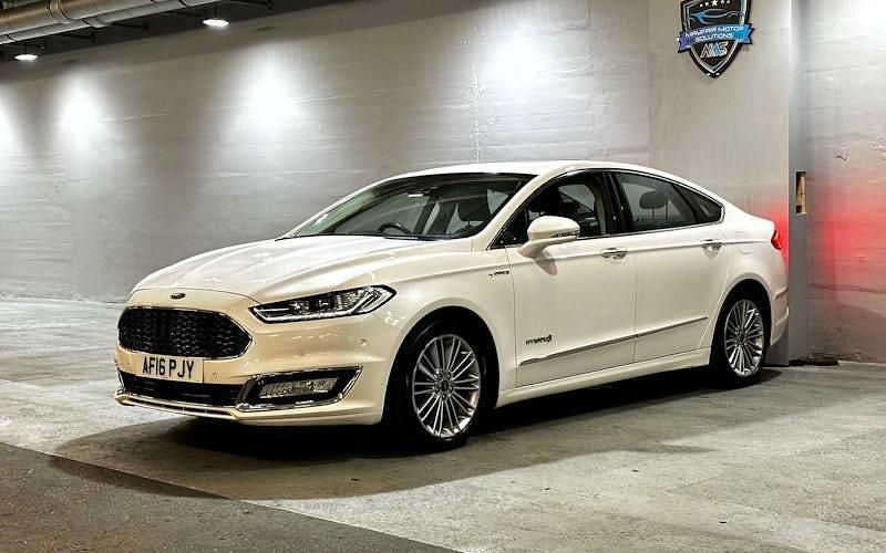 Used Ford Mondeo Vignale 209 HP (153 kW) 2017 Sedan