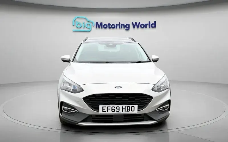 Używany Ford Focus Active X 120 KM (88 kW) 2019 Srebrny Kombi