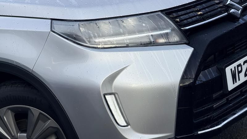 Second-hand Suzuki Vitara 2025 Argintiu Break