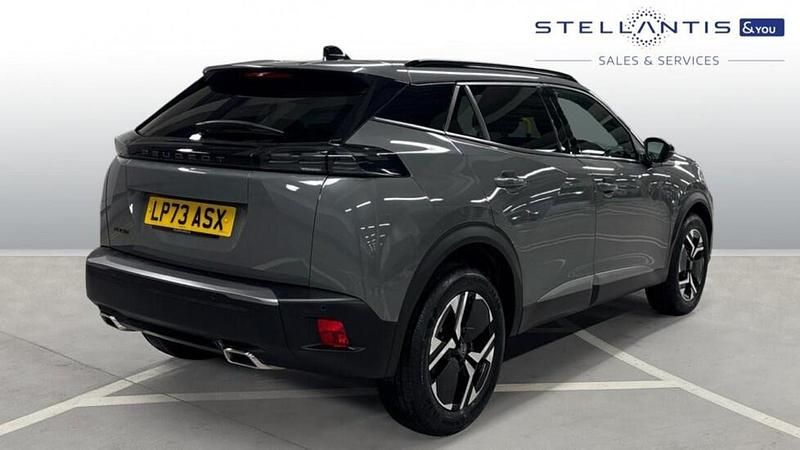 Used Peugeot 2008 Allure 129 HP (94 kW) 2023 SUV