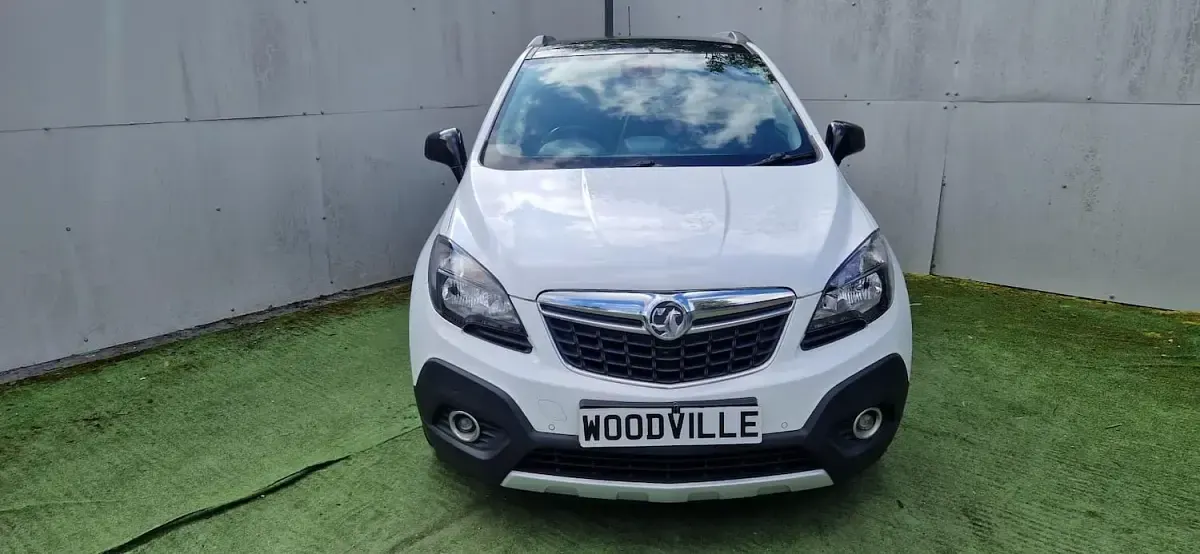Used Vauxhall Mokka Edition 140 HP (102 kW) 2015 White SUV