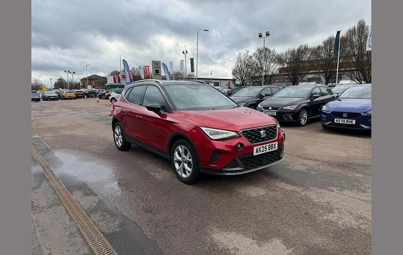 Used Seat Arona FR 113 HP (83 kW) 2025 Red SUV
