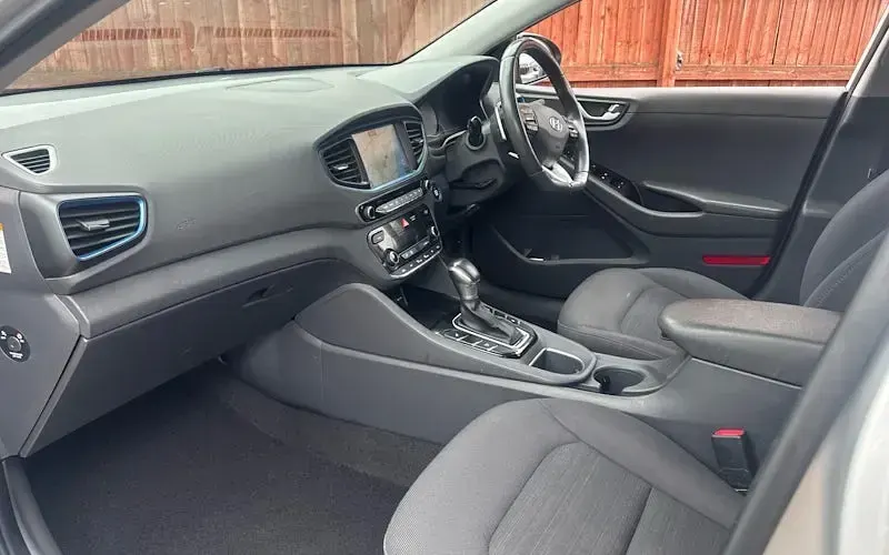 Used Hyundai Ioniq Premium 141 HP (103 kW) 2018 Hatchback
