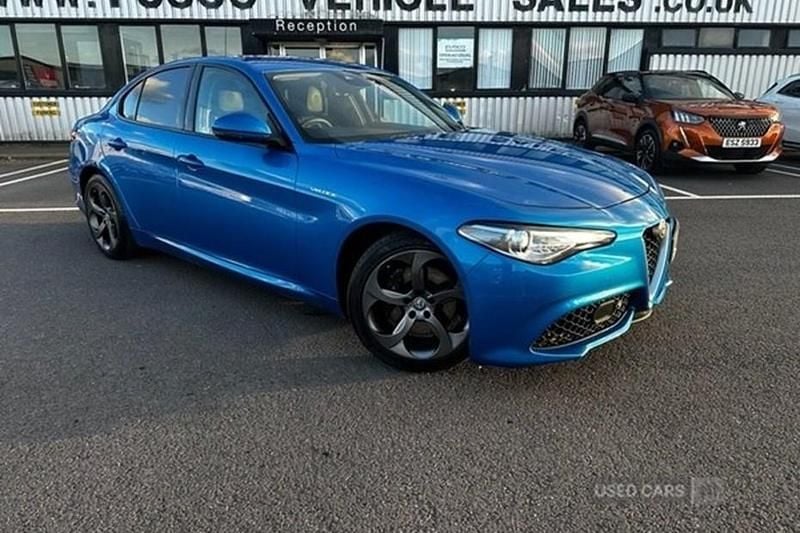 Used Alfa Romeo Giulia Veloce 280 HP (205 kW) 2019 Blue Sedan