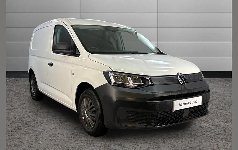 Used VW Caddy 73 HP (53 kW) 2022 White MPV