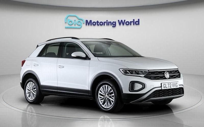 Used VW T-Roc Life 110 HP (80 kW) 2024 SUV