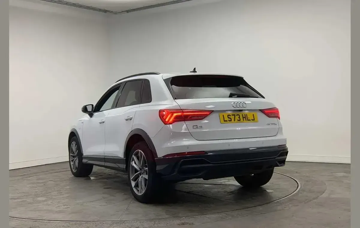 Used Audi Q3 Black Edition 245 HP (180 kW) 2023 White SUV