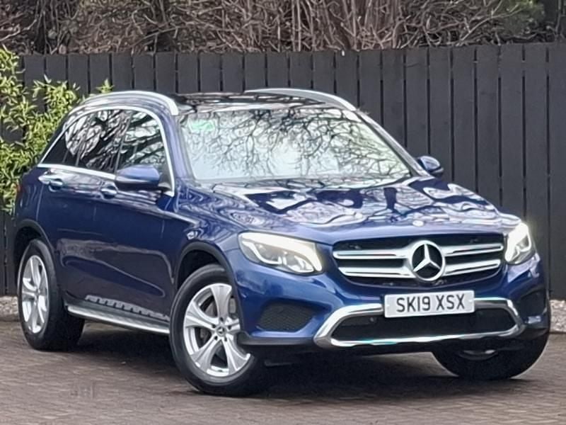 Used Mercedes GLC250 Premium 204 HP (150 kW) 2019 Blue SUV