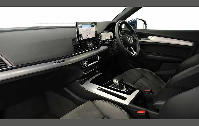 Used Audi Q5 Sportback S-Line 261 HP (191 kW) 2022 Blue SUV