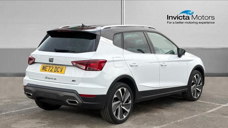 Used Seat Arona FR Sport 115 HP (84 kW) 2023 White SUV
