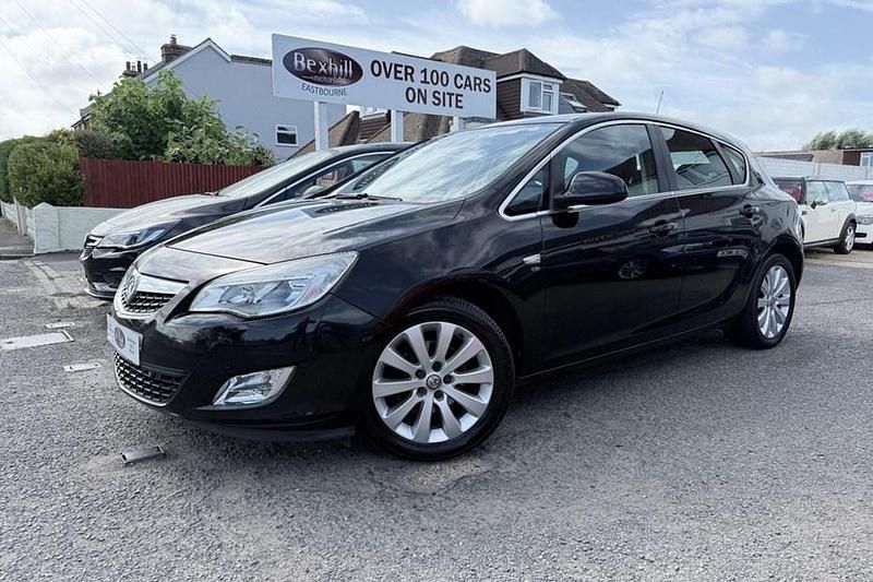 Used Vauxhall Astra Elite 165 HP (121 kW) 2010 Black Hatchback