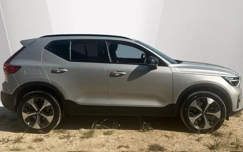 Used Volvo XC40 Plus 163 HP (119 kW) 2026 SUV