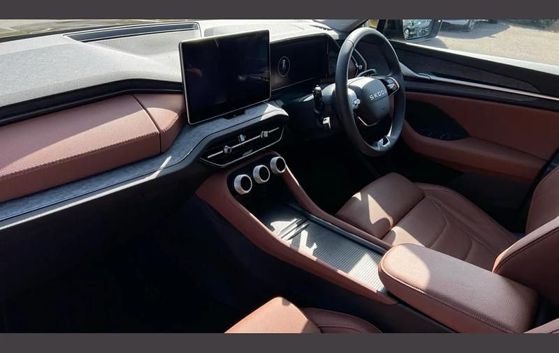 Used Skoda Kodiaq SE L 193 HP (141 kW) 2025 Gold SUV