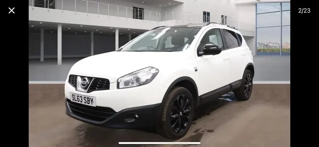 Used Nissan Qashqai 360º 110 HP (80 kW) 2014 White SUV