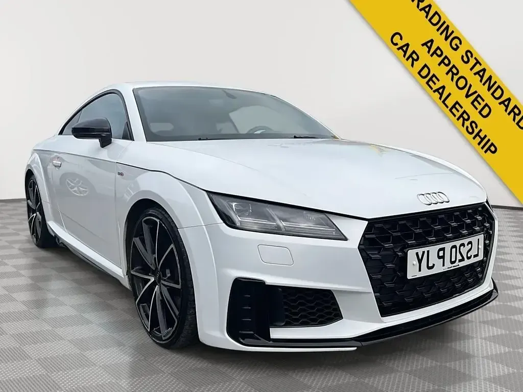 Used Audi TT Black Edition 197 HP (144 kW) 2020 White Coupe