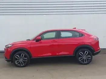 Used Honda HR-V Elegance 131 HP (96 kW) 2023 Red SUV