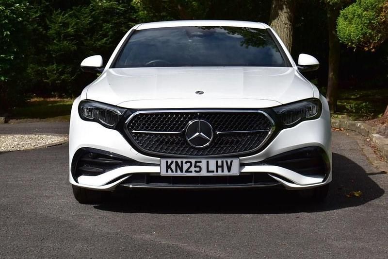 Used Mercedes E200 AMG line 2025 White Sedan