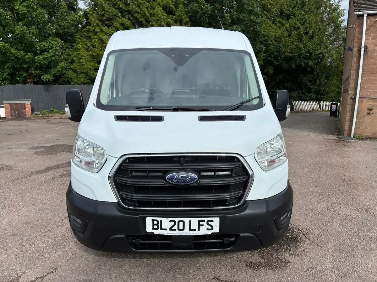 Used Ford Transit Trend 130 HP (95 kW) 2020 White Van