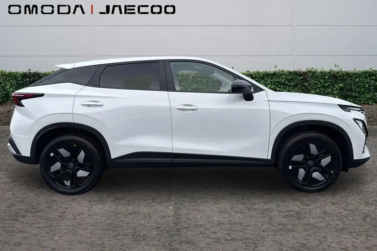 New Omoda 5 147 HP (108 kW) 2026 White SUV
