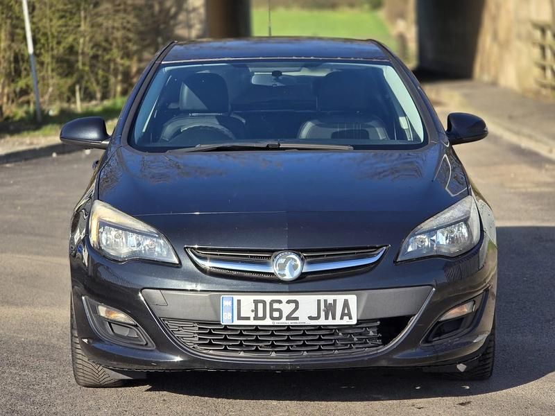 Used Vauxhall Astra Active 2012 Black Hatchback