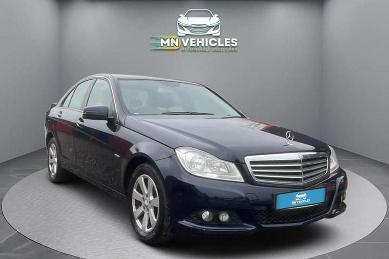 Used Mercedes C180 SE 154 HP (113 kW) 2012 Blue Sedan