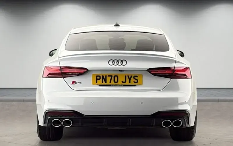 Used Audi S5 Sportback Sport 347 HP (255 kW) 2020 Glacier white Hatchback