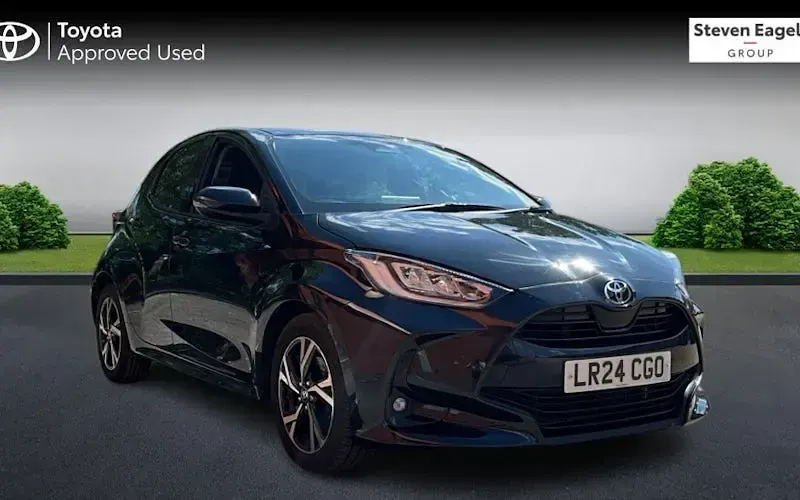 Used Toyota Yaris Design 116 HP (85 kW) 2024 Hatchback