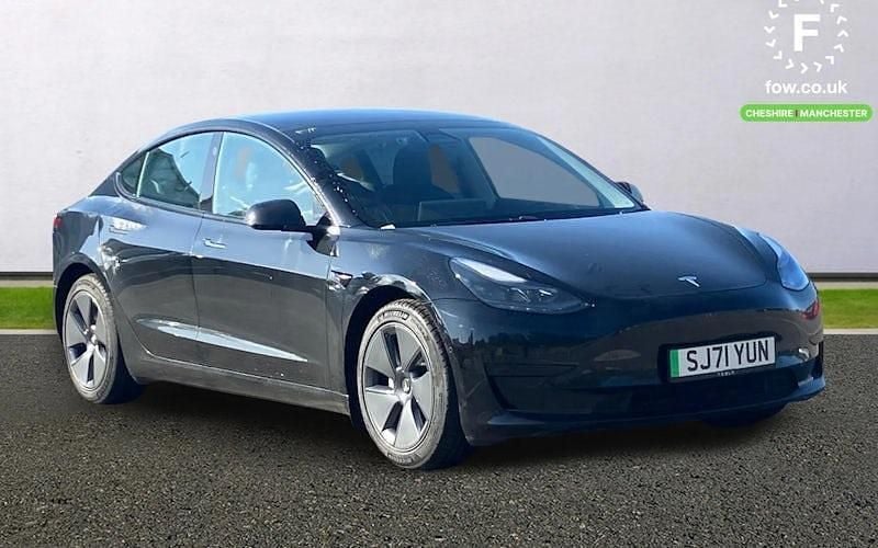 Black Used 2021 Tesla Model 3 Standard Range Sedan | £19,999 (Fair price) - Image 1/4