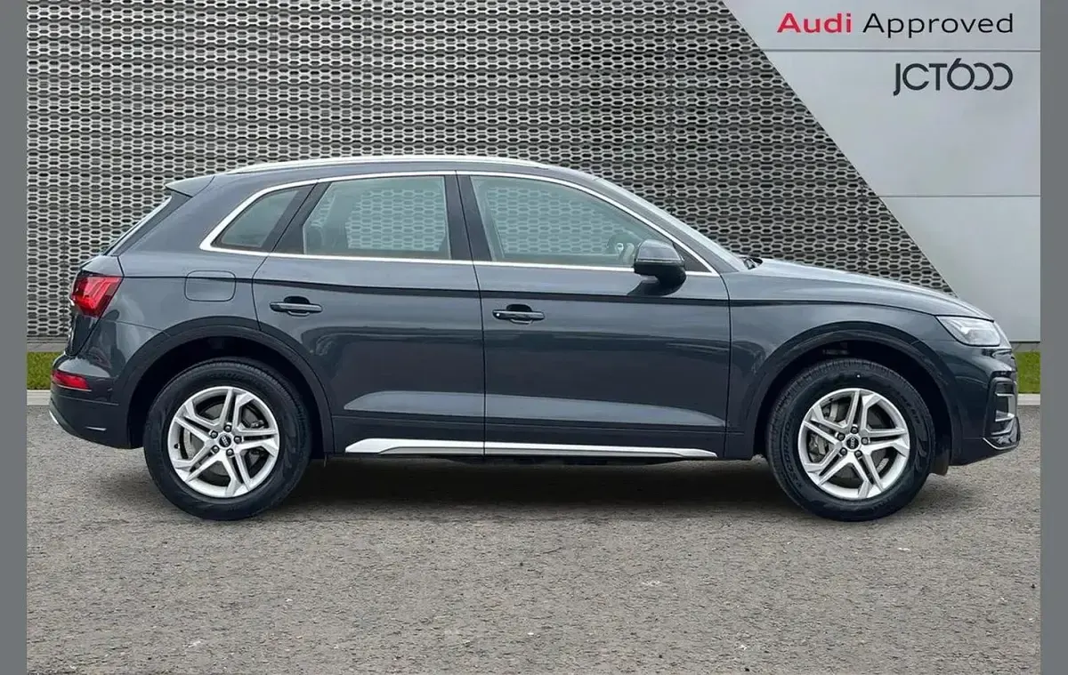 Used Audi Q5 Sport 200 HP (147 kW) 2021 Grey SUV