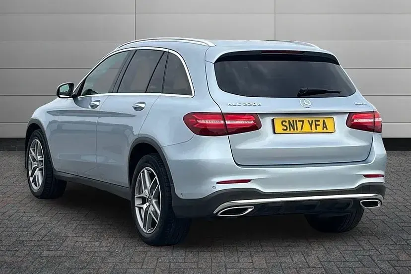 Used Mercedes GLC220 AMG line 168 HP (123 kW) 2017 Diamond silver SUV