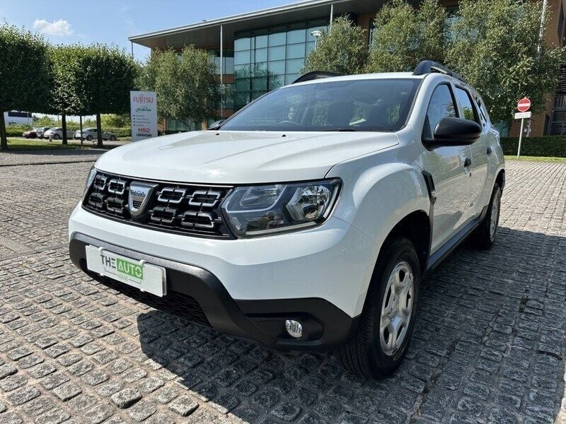 White Used 2020 Dacia Duster Essentiel SUV | £8,393 (Good price) - Image 1/4