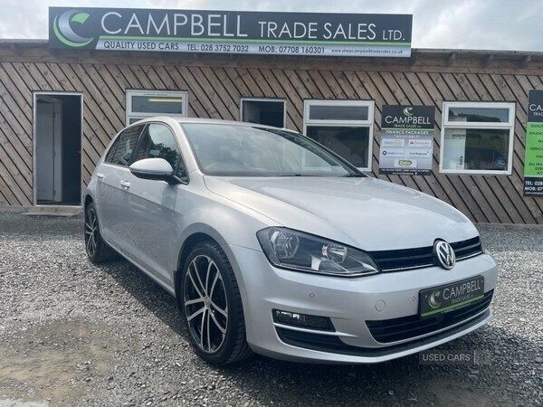 Silver Used 2015 VW Golf VII Match Hatchback | £8,925 (Good price) - Image 1/4