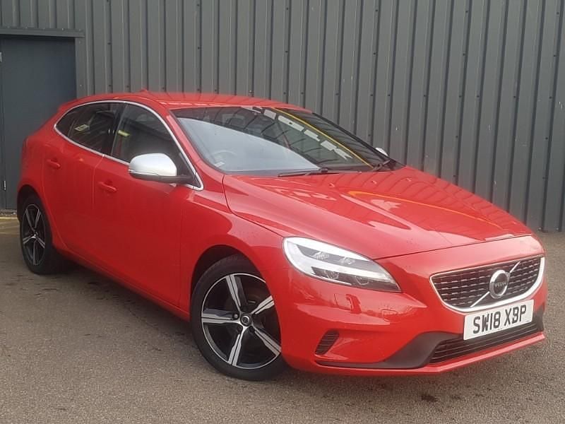 Red Used 2018 Volvo V40 R-Design Hatchback | £10,498 (Fair price) - Image 1/4