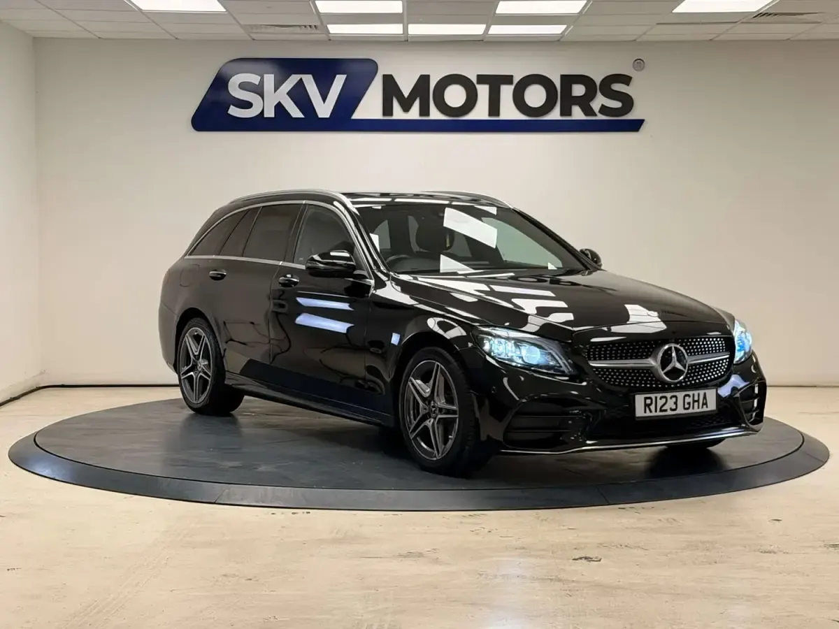 Used Mercedes C200 AMG Line Premium Plus 184 HP (135 kW) 2019 Black Estate