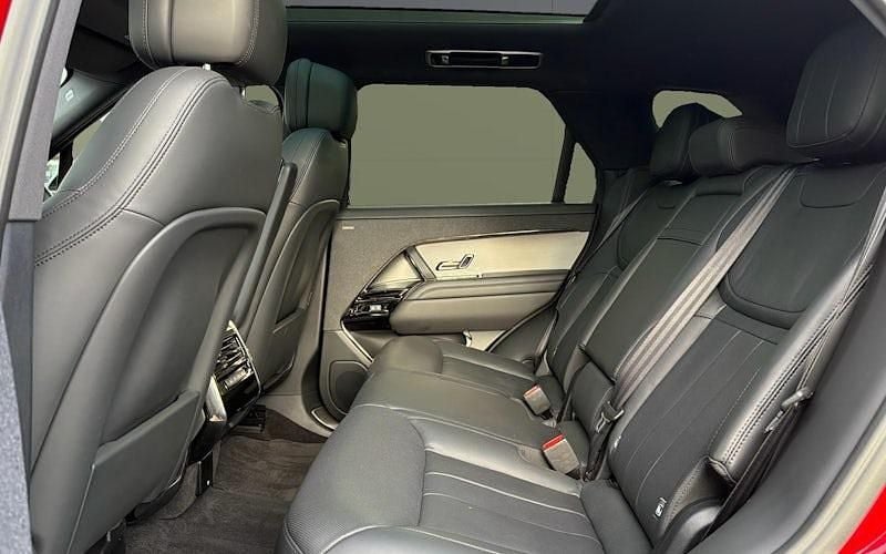 Used Land Rover Range Rover Sport SE Dynamic 300 HP (220 kW) 2025 SUV