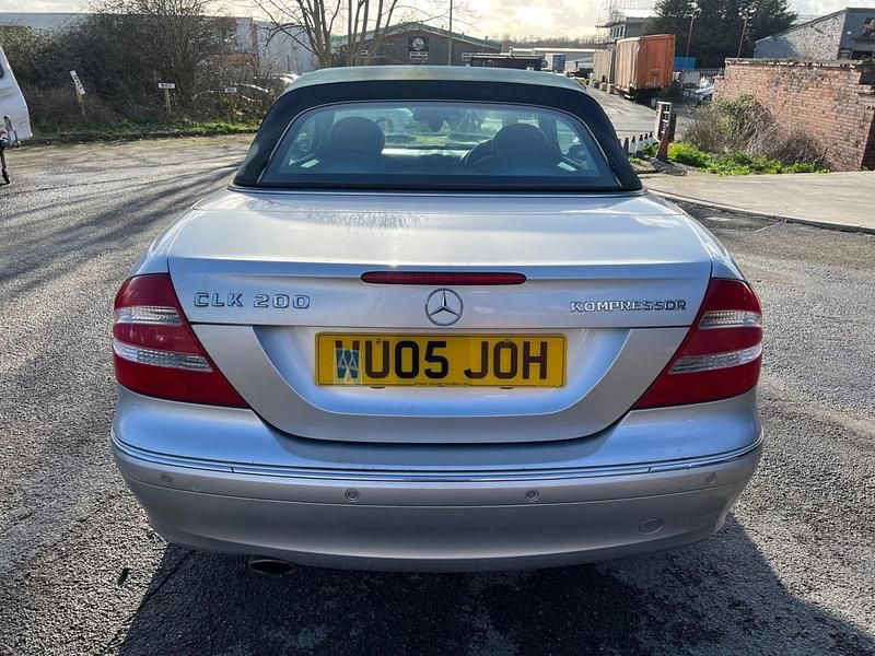 Used Mercedes CLK200 Elegance 2005 Silver Cabriolet