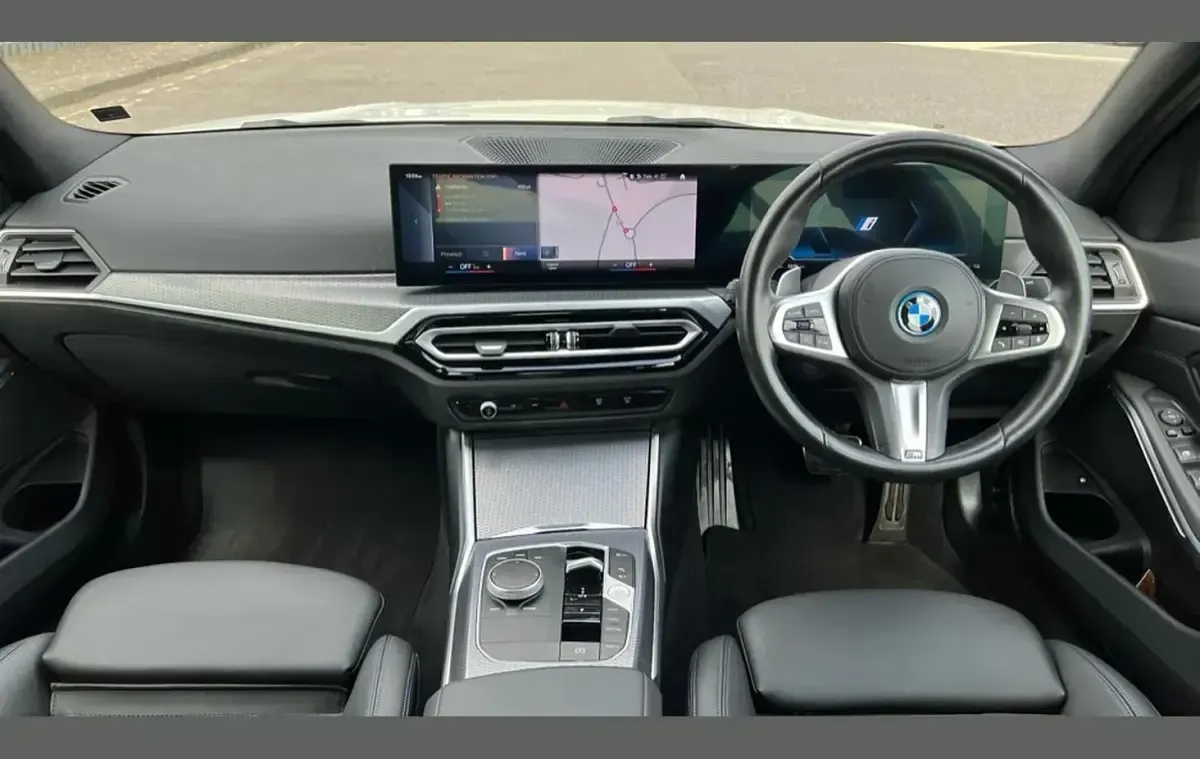 Used BMW 330e M Sport 292 HP (214 kW) 2023 Alpine white Sedan