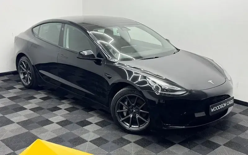 Used Tesla Model 3 Standard Range 208 kW (283 HP) 2021 Sedan