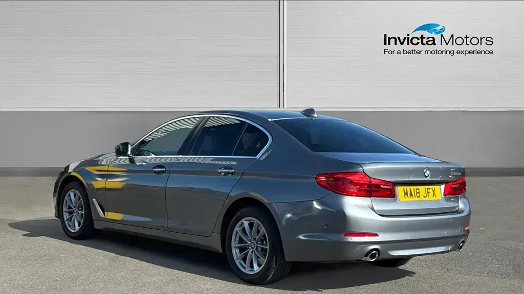 Used BMW 520 Comfort Edition 190 HP (139 kW) 2018 Blue Sedan