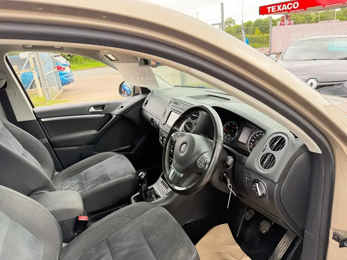 Used VW Tiguan SE 2013 Beige SUV