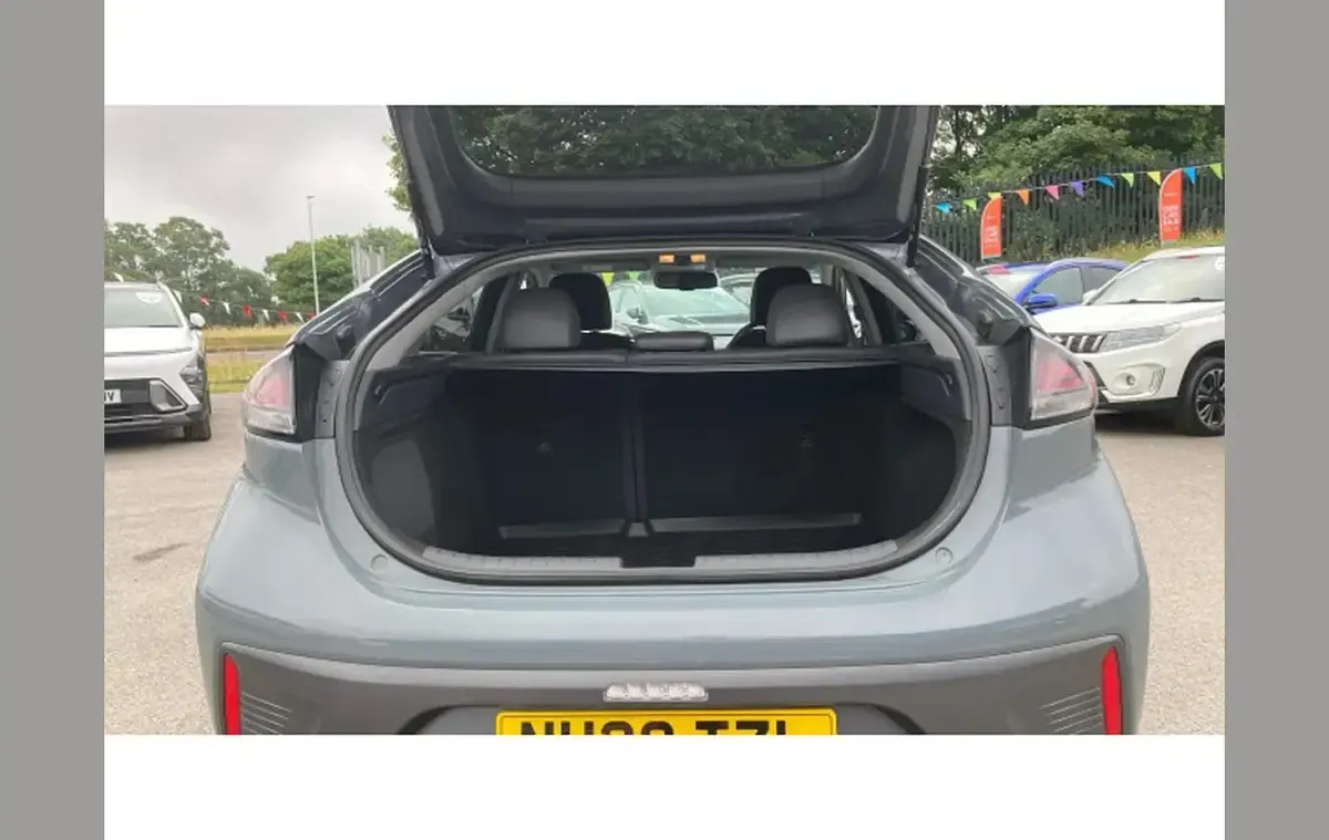 Used Hyundai Ioniq Premium SE 139 HP (102 kW) 2020 Grey Hatchback