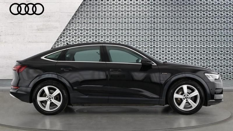Used Audi e-tron Advanced 230 kW (313 HP) 2022 Black SUV