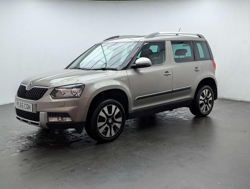 Used Skoda Yeti Outdoor LAURIN & KLEMENT 2016 Beige SUV