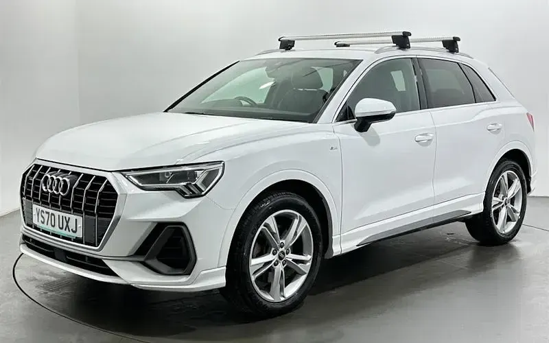 Używany Audi Q3 S-Line 190 KM (139 kW) 2023 SUV