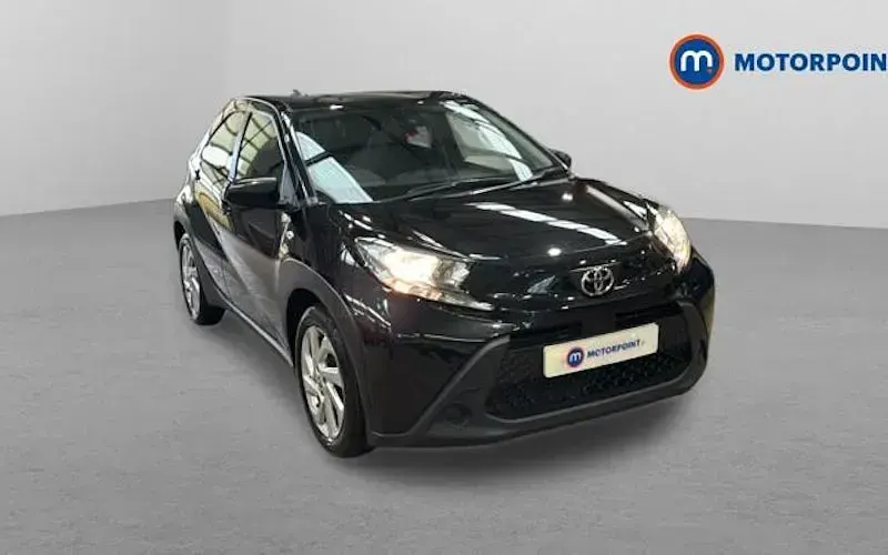 Usado Toyota Aygo X PURE 72 HP (52 kW) 2025 SUV