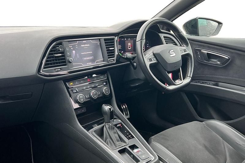 Used Seat Leon CUPRA 290 HP (213 kW) 2018 Black Hatchback