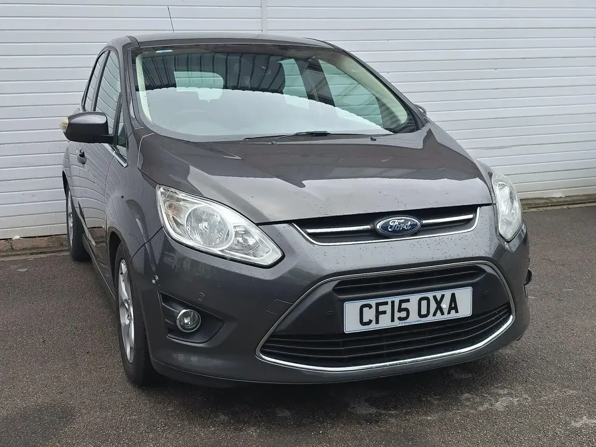 Used Ford C-MAX Zetec 125 HP (91 kW) 2015 Grey MPV